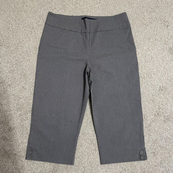 Reitmans Size 13 Striped Grey Gray Capri Dress Pants - Picture 1 of 4